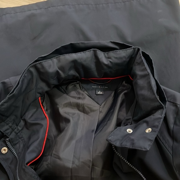 Tommy Hilfiger barn jacket - Picture 10 of 11